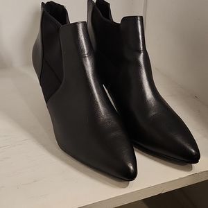 Easy Street Saint Booties